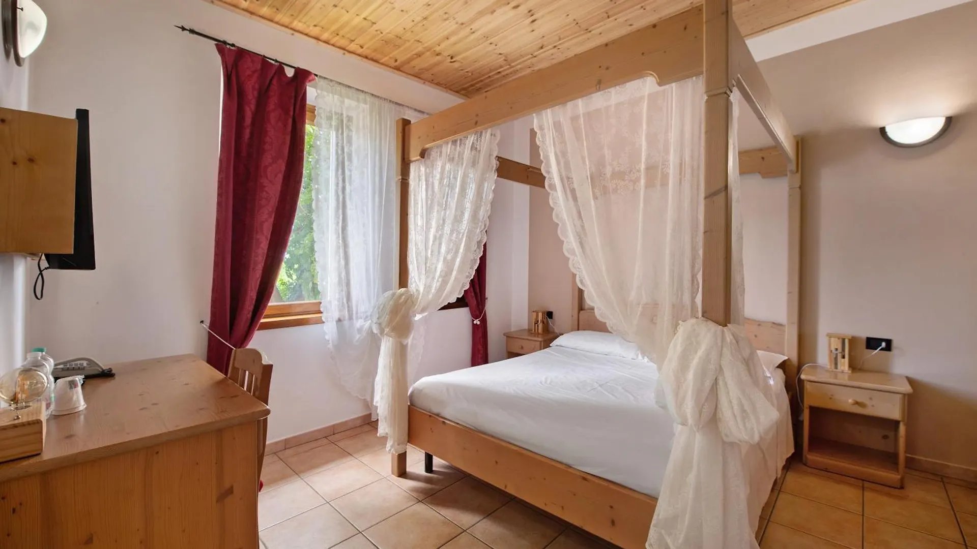 New Agriturismo Ca Persiane Cavaion Veronese Italia