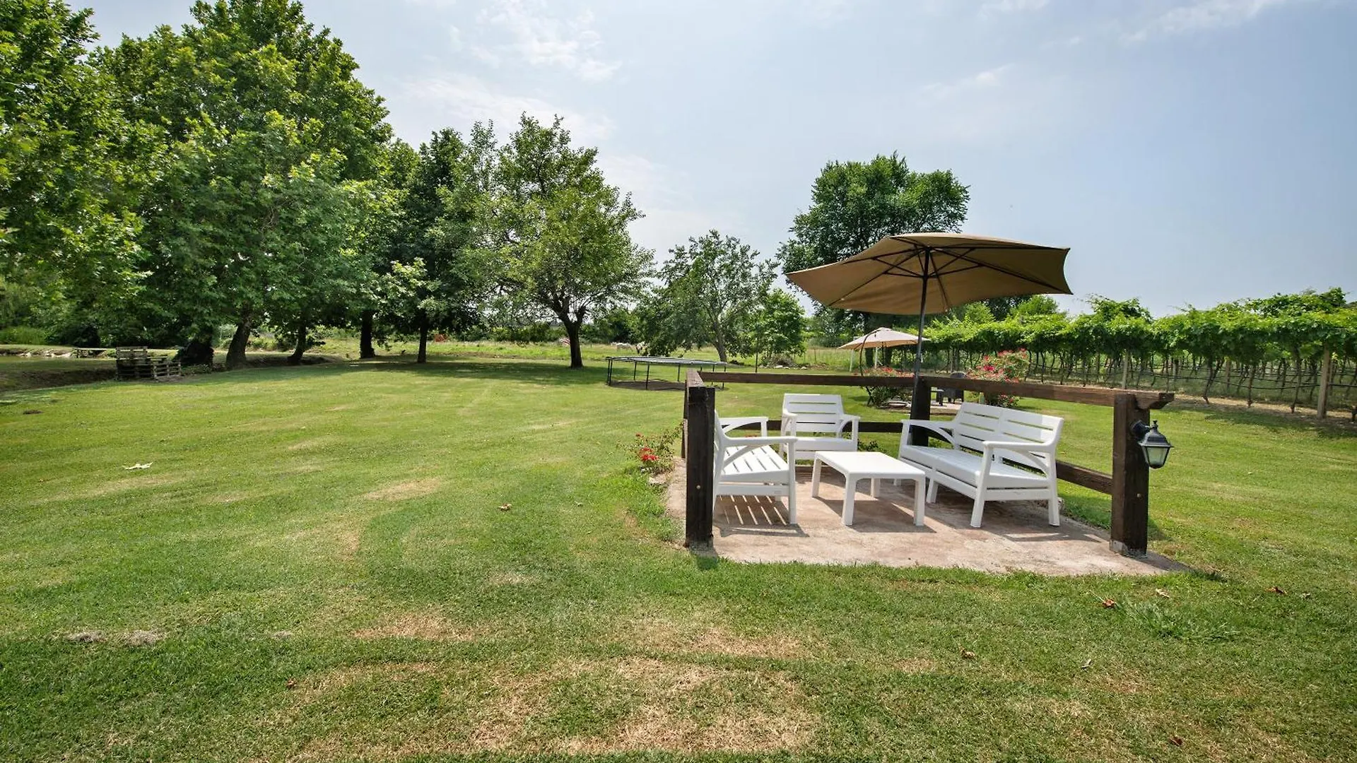 New Agriturismo Ca Persiane Cavaion Veronese 0*,  Italien